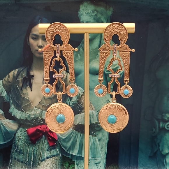 Vintage Estate Moraccan Palace Crystal Locket Gold Chandelier Earrings - Picture 10 of 15